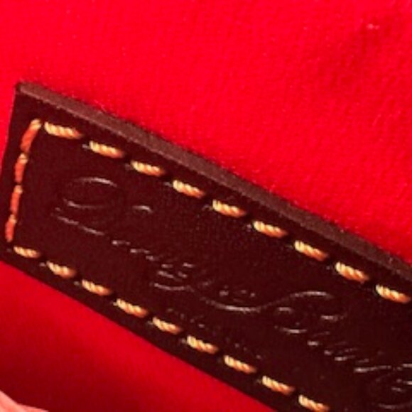 Dooney and Bourke nylon camera crossbody (Black/Black) BNWT - Picture 6 of 7